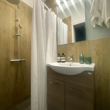 Simple Cosy